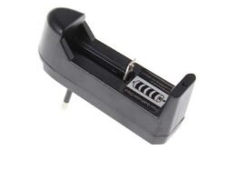 Battery Charger 1 Cell 18650